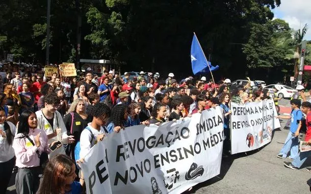 Saiba o que muda no ensino médio com novo texto aprovado no Congresso