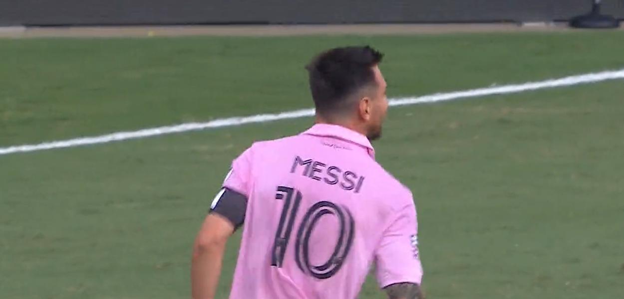 Messi marca no sexto jogo seguido, Inter Miami goleia e vai para a final da  Leagues Cup 