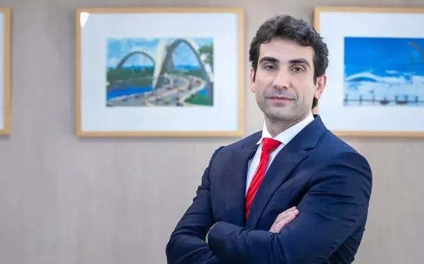 Galípolo prega cautela e diz que BC depende de dados para próximo Copom