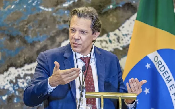 "Não existe solução para o Brasil que não passe pelo crescimento", diz Haddad