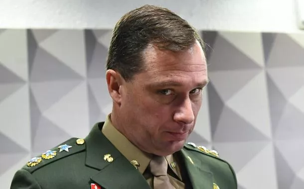 Defesa de Mauro Cid solicita “absolvição sumária” em processo sobre trama golpista