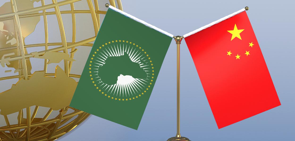 Bandeiras de União Africana e China