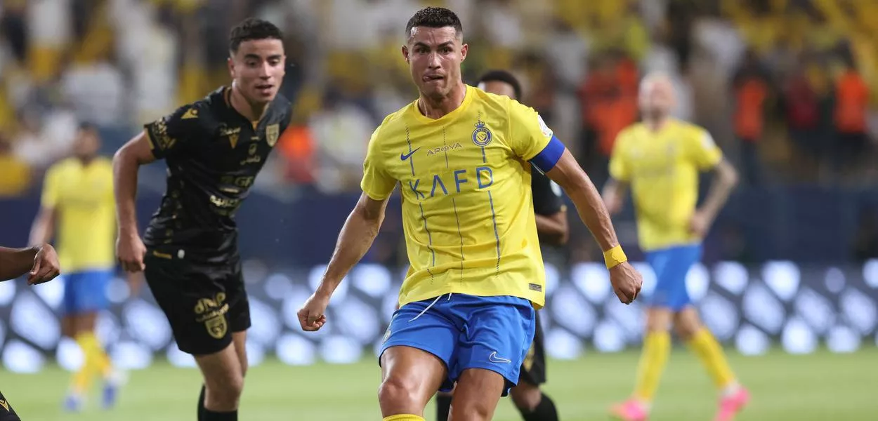 Cristiano Ronaldo durante partida do Al-Nassr contra o Al-Taawoun pelo Campeonato Saudita
