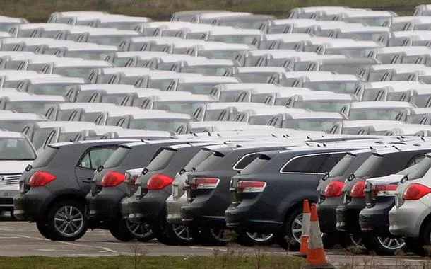 Venda de veículos novos cresce 10% em maio sobre um ano antes, diz Fenabrave