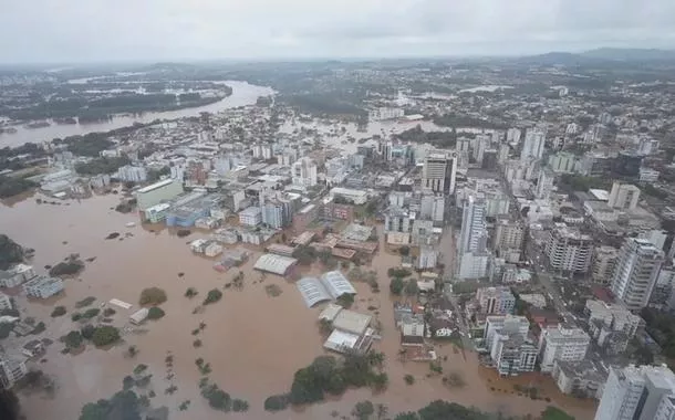 Governo prepara crédito subsidiado para o Rio Grande do Sul e pode direcionar pagamento de dívida para reconstrução