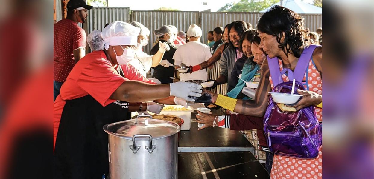 Movimento recebeu mais de 6 toneladas de alimentos para preparo de refeições