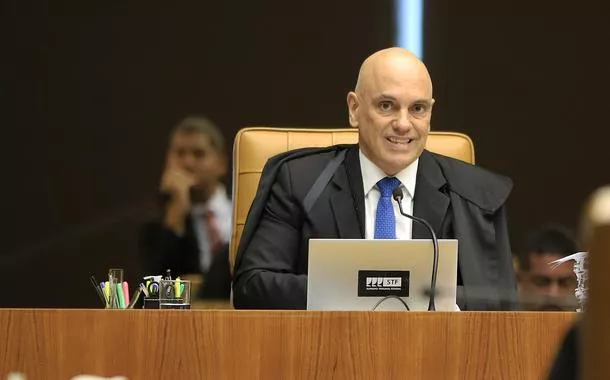 Moraes suspende resolução do CFM que proíbe aborto legal