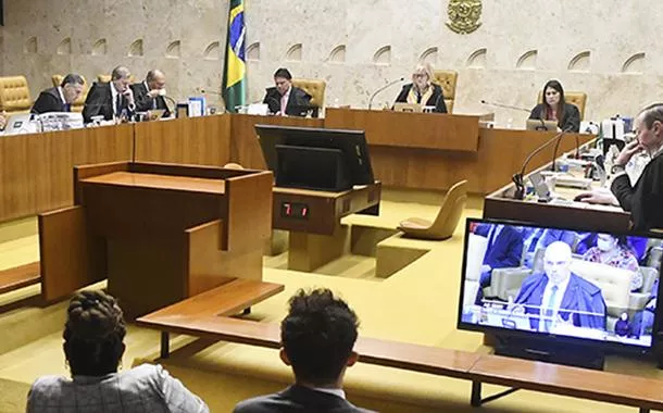 Reprovação do STF pelos brasileiros cai 10 pontos percentuais desde dezembro, diz Datafolha