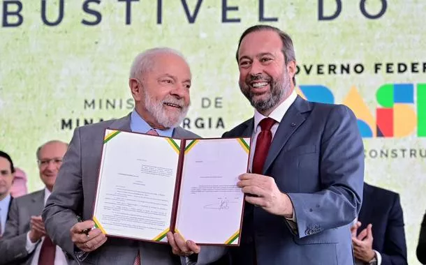 Lula e Alexandre Silveira