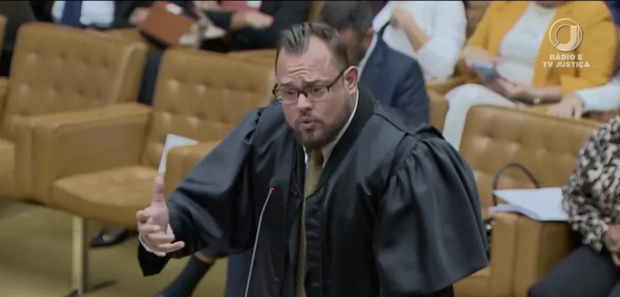 Advogado Hery Waldir Kattwinkel Júnior