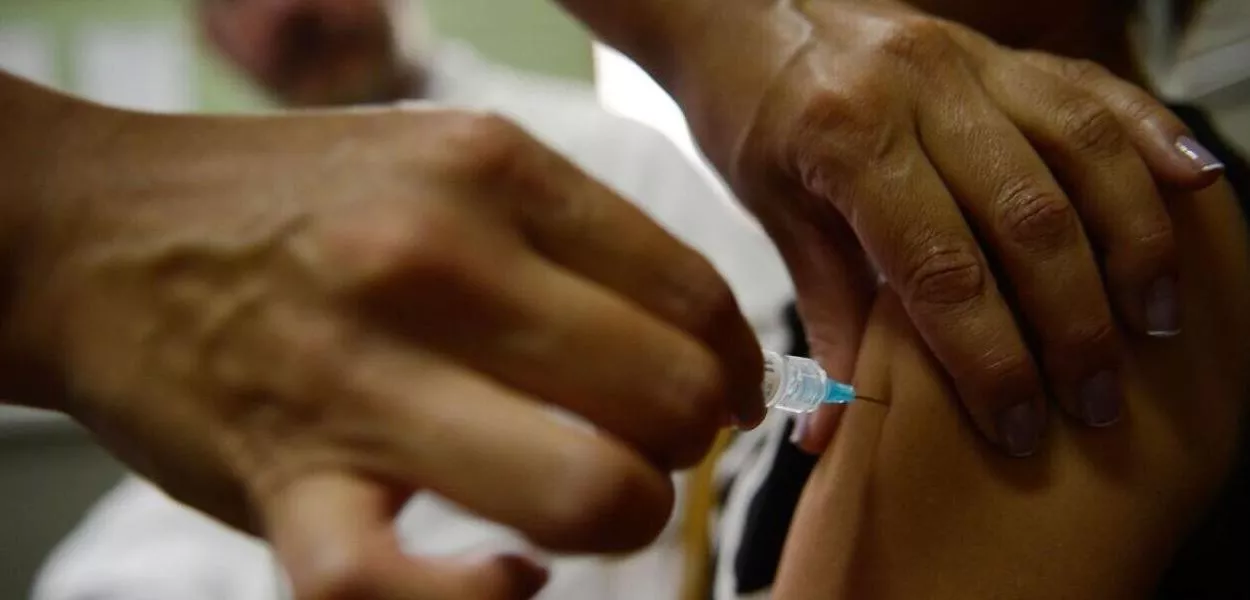 Brasil amplia cobertura vacinal contra HPV e supera média global