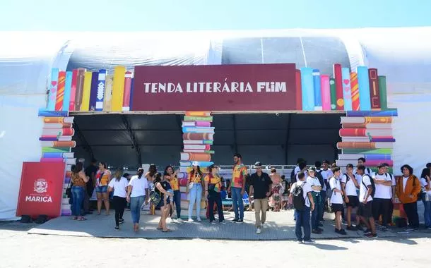 Imortais da ABL participam de ciranda literária na Festa do Livro de Maricá