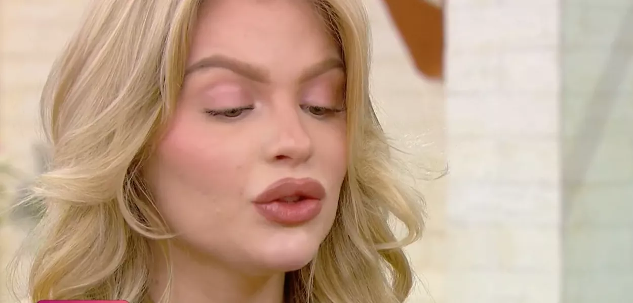 Cantora Luísa Sonza