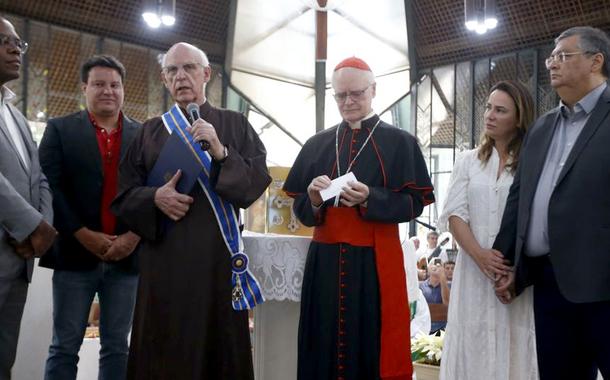 Padre Júlio Lancellotti, coordenador da Pastoral do Povo de Rua de São Paulo (Foto: Paulo Pinto/Agência Brasi) Padre Júlio Lancellotti, coordenador da Pastoral do Povo de Rua de São Paulo