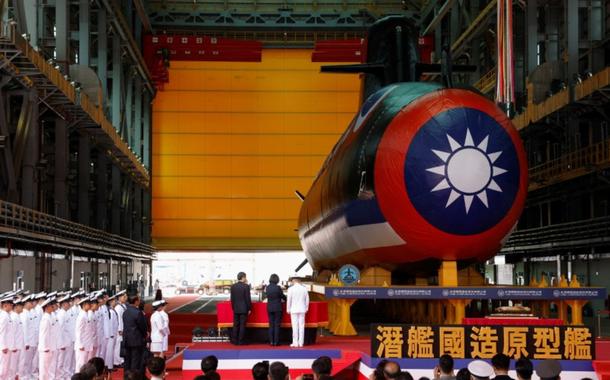 Taiwan apresenta seu submarino 