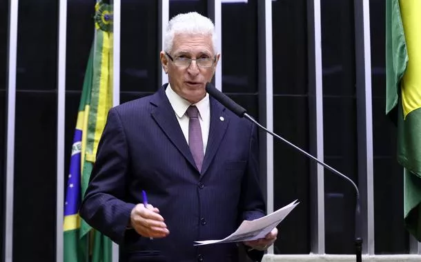 Correia cita benefícios do Programa Acredita: 'todos sairão ganhando com mais um passo para a justiça social'
