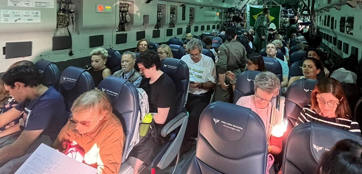 Terceiro voo com brasileiros já deixou Tel-Aviv