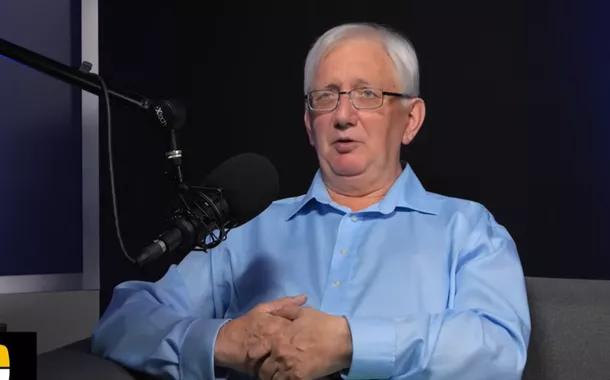 Craig Murray, ex-embaixador do Reino Unido, é preso após participar de ato pró-Palestina