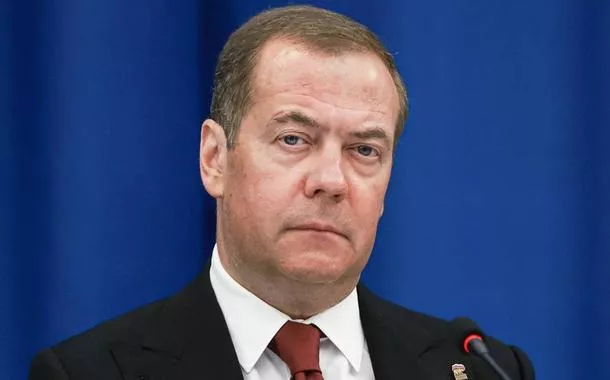 "Bastardos dos Estados Unidos e da Ucrânia queimarão no inferno e no fogo terrestre", diz Medvedev