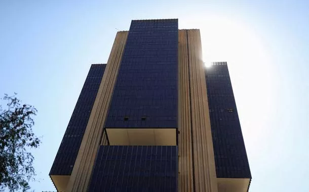 Banco Central melhora projeção de crescimento do PIB para 2,3% em 2024, ante 1,9%