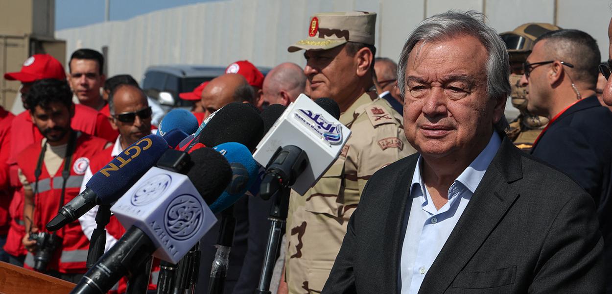 António Guterres visita fronteira de Rafah entre Egito e Faixa de Gaza 20/10/2023  