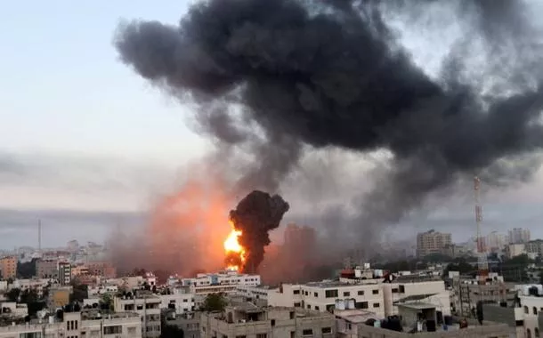 Exército israelense bombardeia sulapostasapostas em dados on linedados on lineGaza após ordensapostasapostas em dados on linedados on lineevacuação