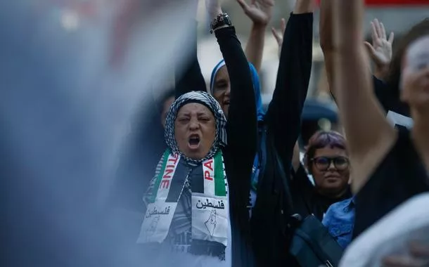 Brasileiros vão às ruas contra o genocídio do povo palestino (vídeos)
