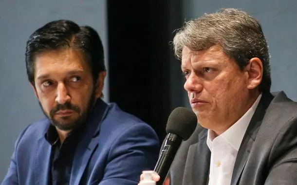 Ricardo Nunes e Tarcísio de Freitas marcam almoço para amarrar indicação de vice à Prefeitura de São Paulo