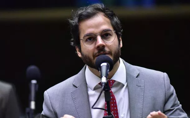 Marina Silva lança pré-candidatura de Túlio Gadêlha à Prefeitura de Recife