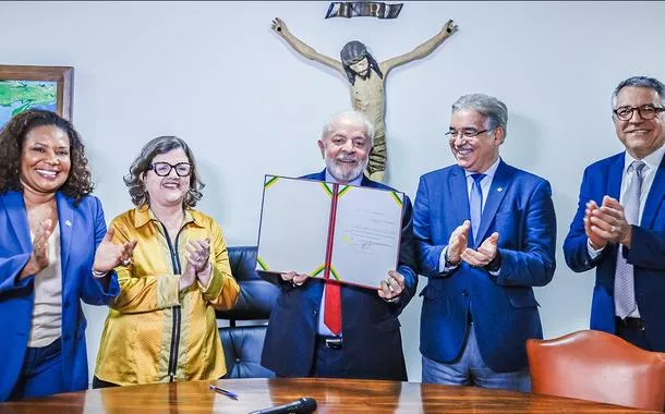 Lula sanciona lei que reconhece o forró como manifestação da cultural nacional