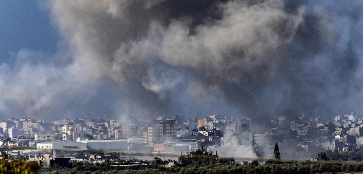 Fumaça em Gaza 
