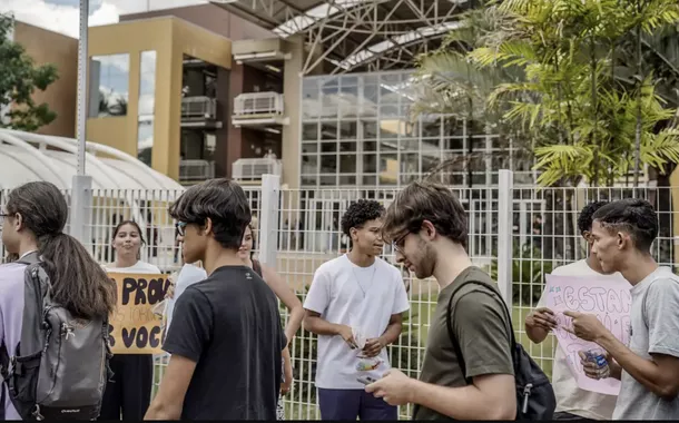 Domingo de Enem tem previsão de chuva em várias partes do país