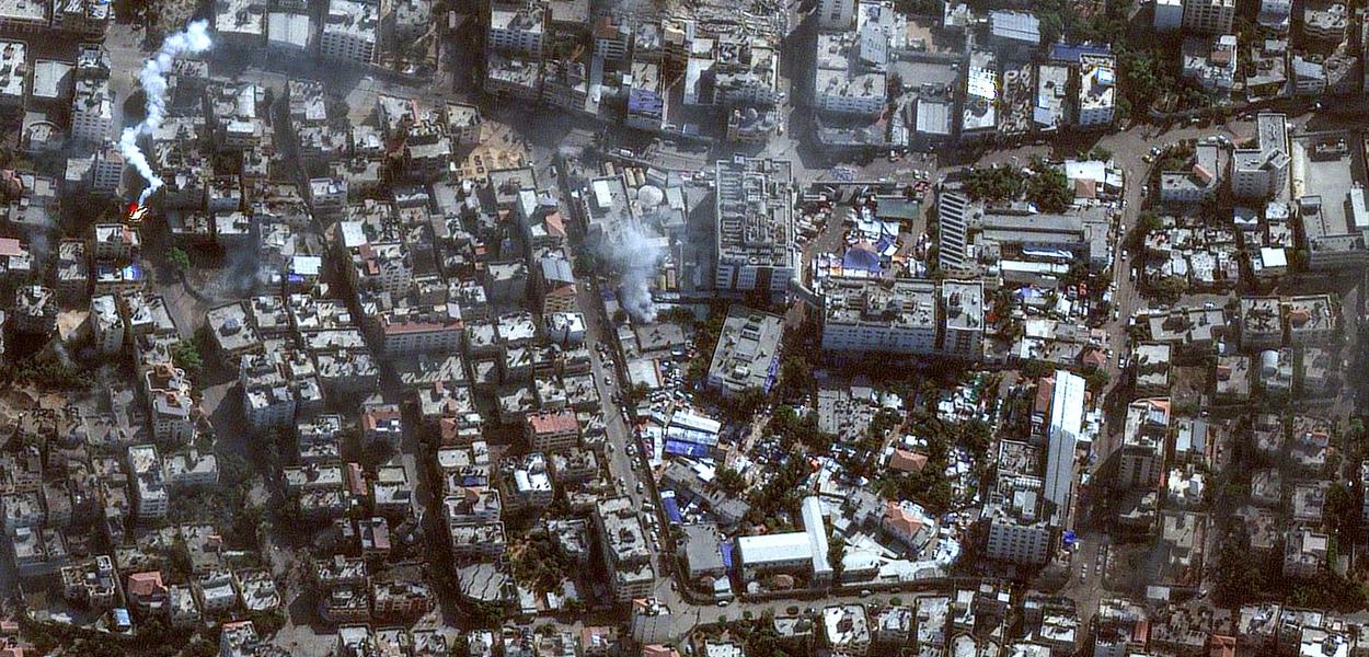 Imagem de satélite do hospital Al Shifa mostra ataque de Israel 