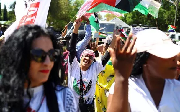 Crise Diplomática entre EUA e África do Sul: Tensões Raciais, BRICS e a Defesa dos Direitos Humanos