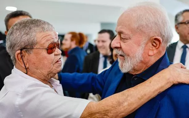 Lula sanciona lei que institui reparação para famílias separadas pela hanseníase no século passado