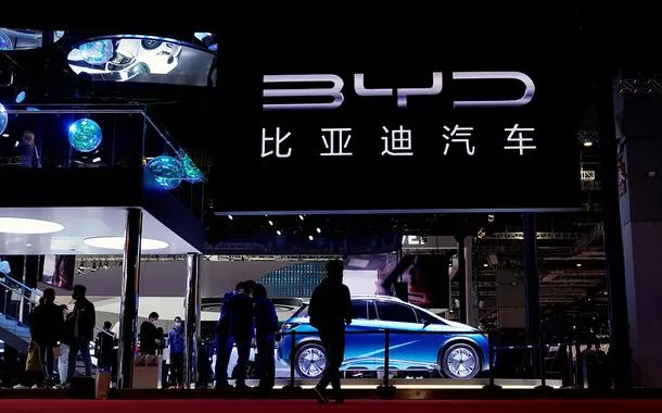 BYD dobra aposta em tecnologia autônoma e cresce no mercado