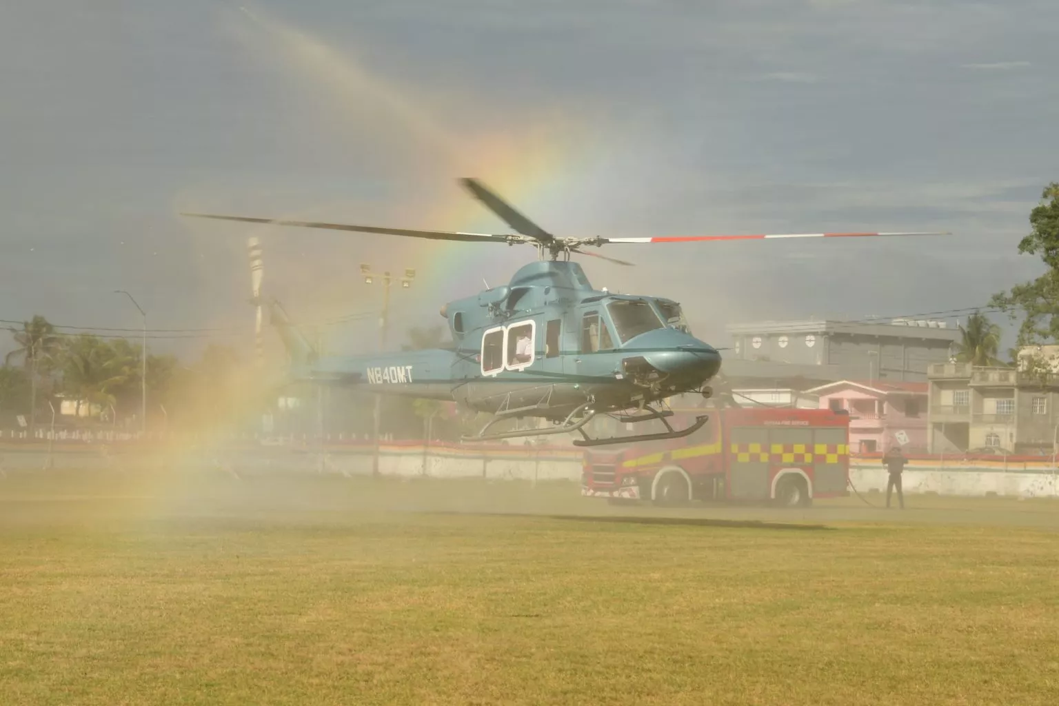 Helicóptero militar da Guiana