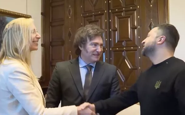 Milei apresenta sua irmã a Zelensky e diz que ela é quem manda: "she's the boss" (vídeo)