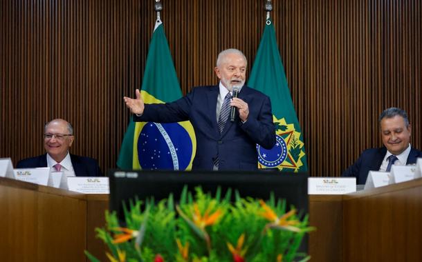 Lula estará presente em todos Estados no 1º semestre de 2024, diz Rui Costa