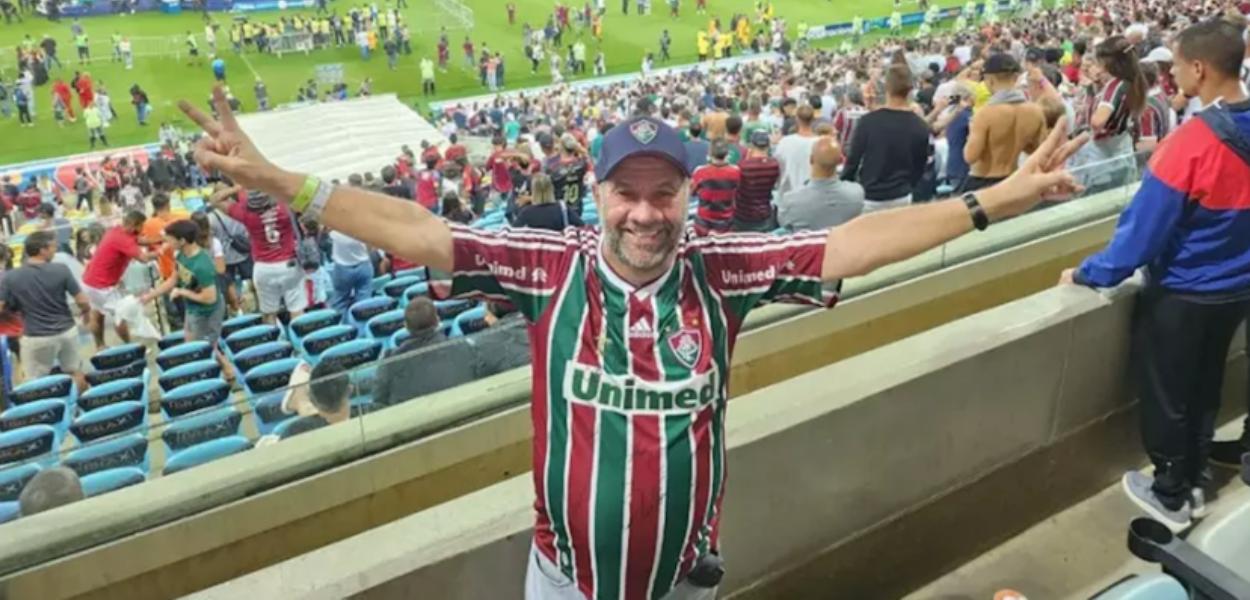 Carlos Lupi na torcida pelo Fluminense