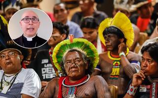 Dom Ricardo Hoepers e índigenas