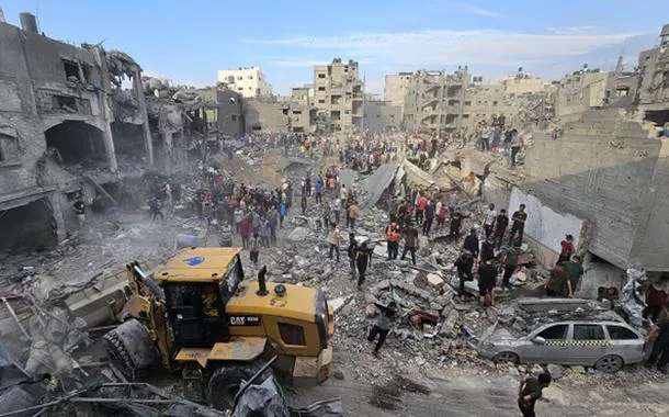Israel realiza novos massacres em Gaza