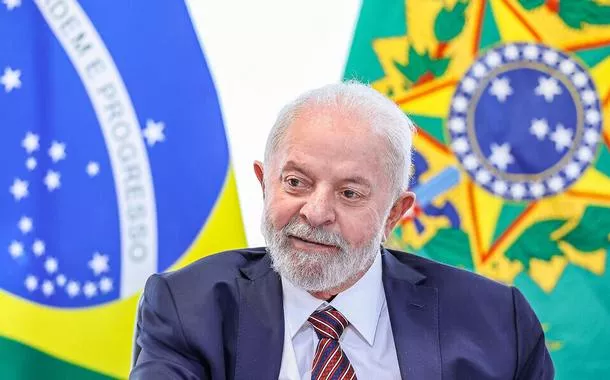 Lula sanciona lei que torna obrigatório alerta de "doping" em medicamentos