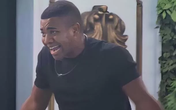 Participante do BBB é criticado por fala homofóbica durante briga