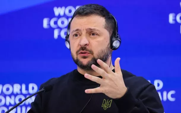 Zelensky apresenta "plano de vitória" contra a Rússia