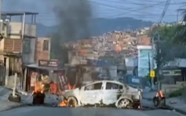 Bope faz operação no Complexo da Penha contra o Comando Vermelho