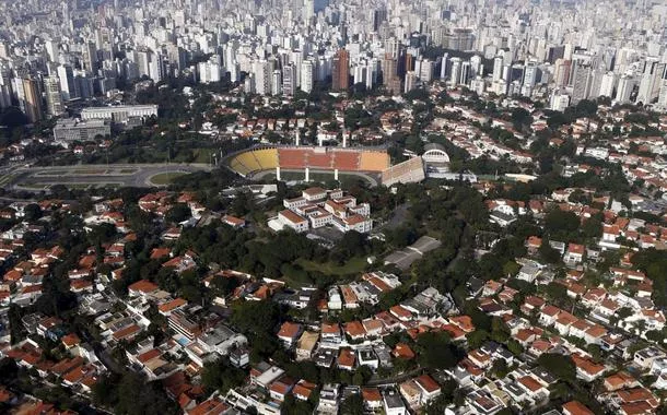 Datafolha: Politicamente, 28% dos moradores de São Paulo se dizem mais de direita e 21% mais de esquerda