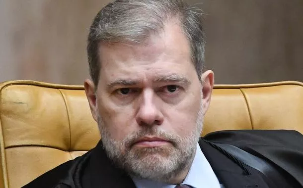 Toffoli rejeita recurso de Bolsonaro contra condenação no TSE por ataques a Lula