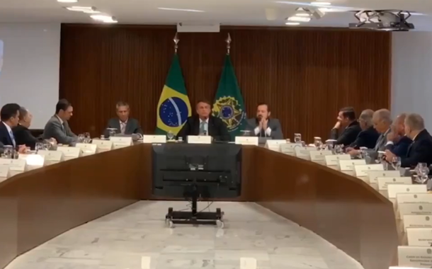 Jair Bolsonaro em reunião ministerial