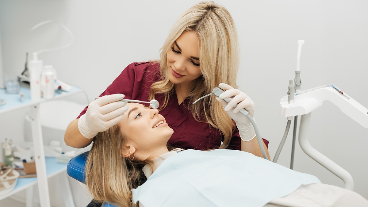 Qual a função das brocas diamantadas odontológicas?